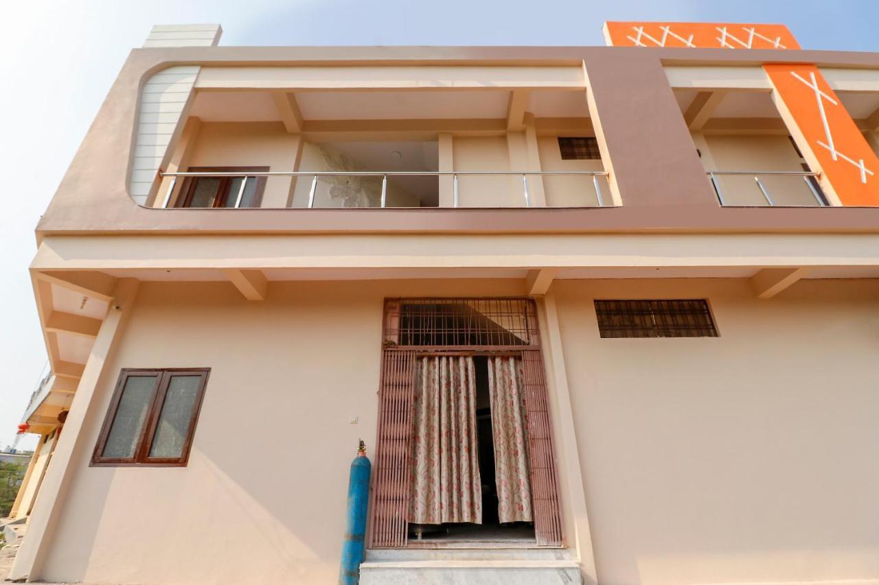 Spot On 43992 Classic Bhopal